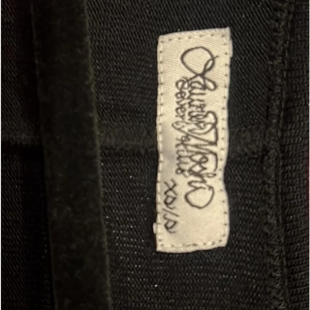 Lauren Moshi Mohawk Skulls. Pink and Black Limited Edition. NWT. - Picture 3 of 5